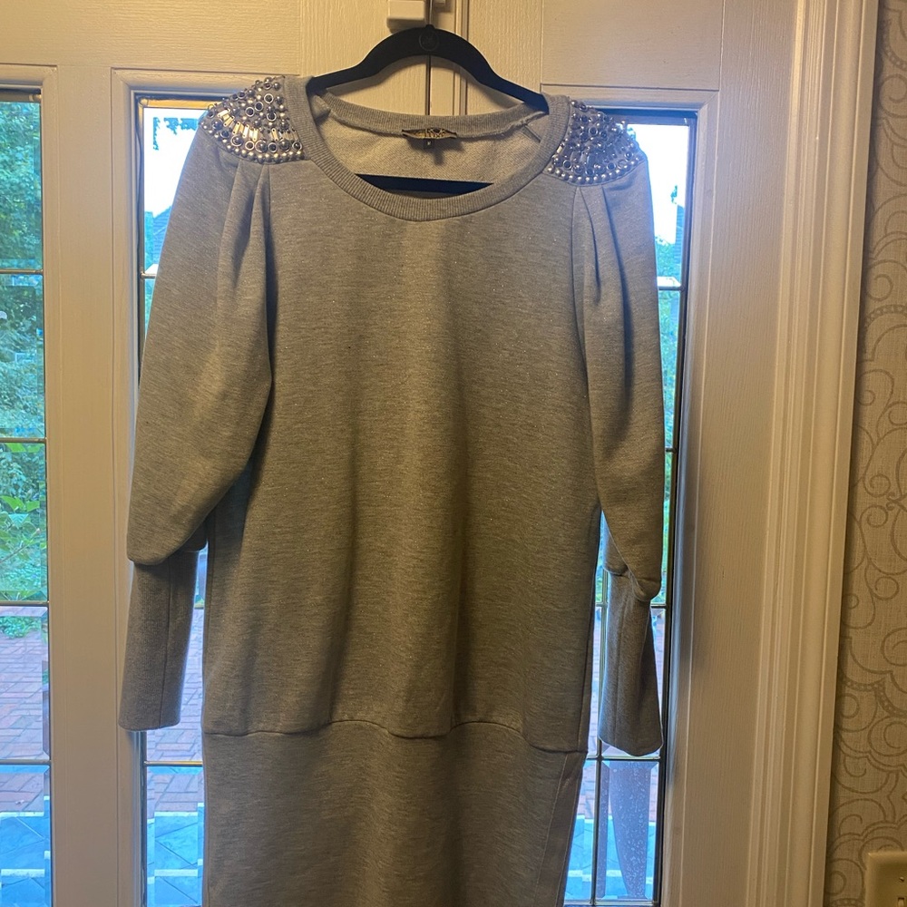 Sweatshirt dress by La Roc Luxe